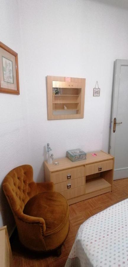 Mary'S Rooms Low Cost Valencia Exteriör bild