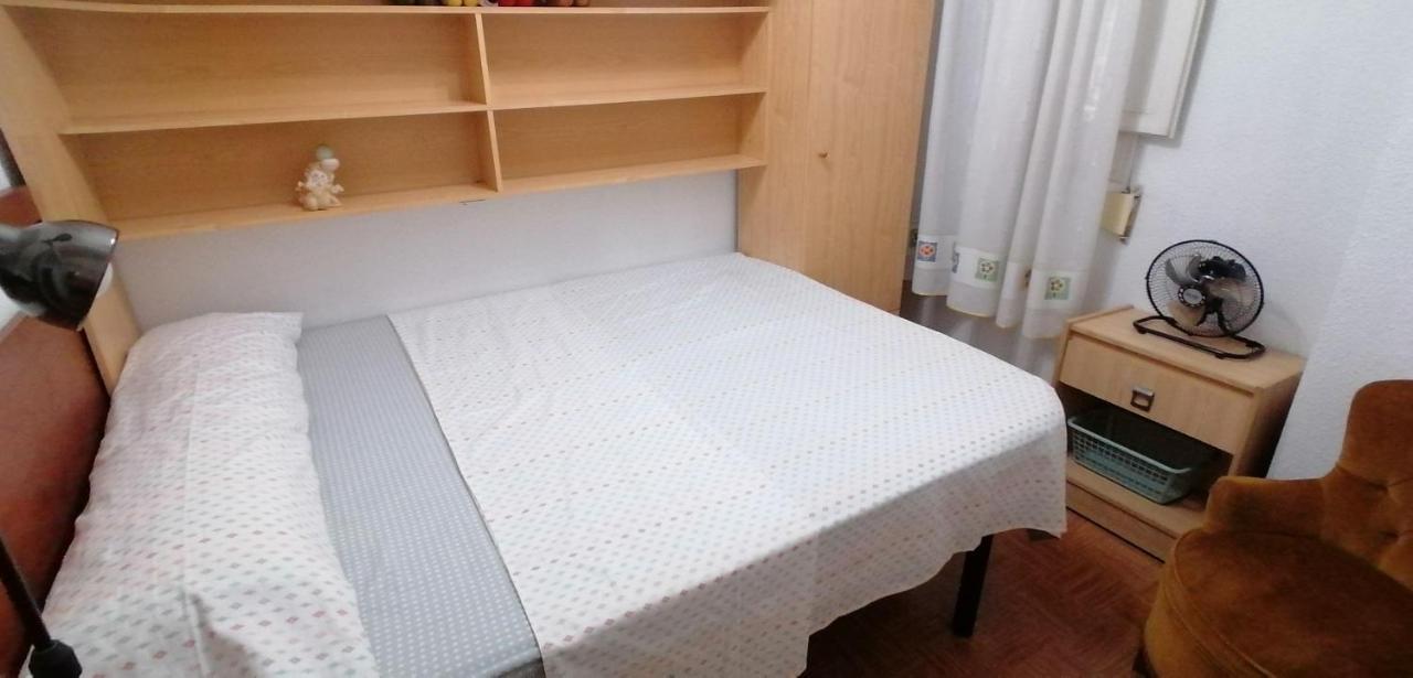 Mary'S Rooms Low Cost Valencia Exteriör bild
